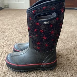 Youth Bogs boots